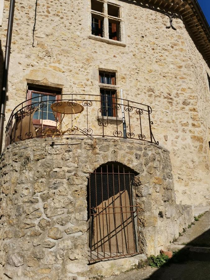 Chez Gilles Math Apartment Saint-Martin-de-Bromes Bagian luar foto